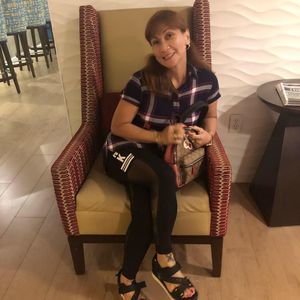 Meet your Posher, Girlie marie